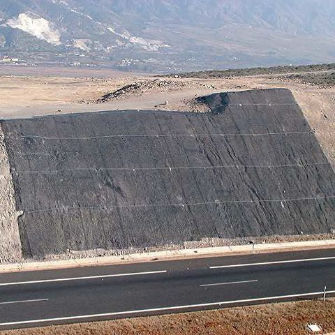 MALLA CONSTRUCCION EN VIADUCTO VIGIA EDO MERIDA
