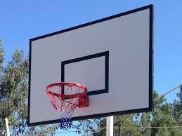 TABLERO DE BALONCESTO EN METAL
